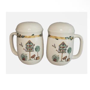 Vintage Thomson Pottery Salt & Pepper Shakers Birdhouse Pattern 4.5"