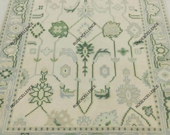 Handgeknüpfter Oushak-Teppich aus Wolle: Beige, Grün & Grau - 28x30 im Vintage-Stil