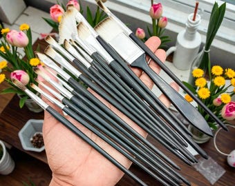 Artist Paint Brush 15 Pieces – 6.5 Inch 8.5 Inch Brushes, for Painting & Art Gifts