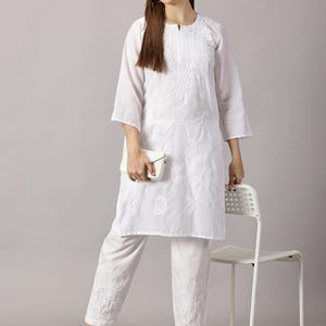 Lucknowi Chikan Kurti: Embroidered Cotton Indian Tunic
