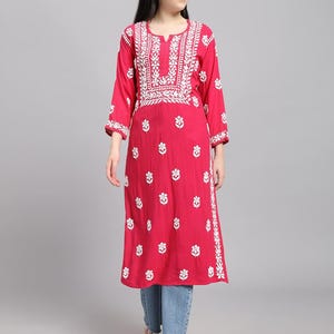 Lucknowi Chikan Rayon Kurti: Hand-Embroidered Traditional Kurta