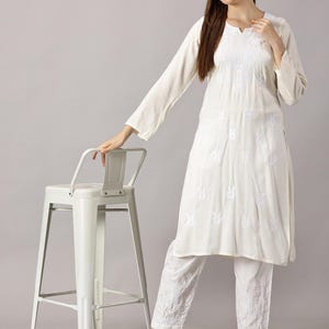 Chikankari Embroidered Kurti: Diamond Rayon, Festive Indian Tunic
