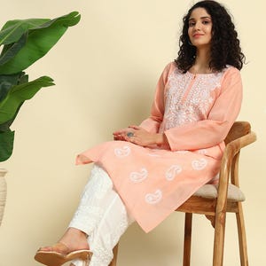 Lucknowi Chikan Kurti: Embroidered Cotton Indian Tunic