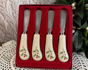 2000s Lenox Holiday Holly Cheese Spreaders Set of 4 in Original Box