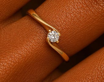 Bague solitaire incurvée délicate en argent sterling, bague sans zircone cubique, bague minimaliste en zircone cubique, bague empilable, cadeau pour elle