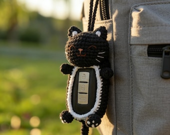 Crochet Kitten Car Key fob Cover: Cartoon Key Holder Bag,Creative Keychain, Knitted Animal Key Case, Car Key Protector