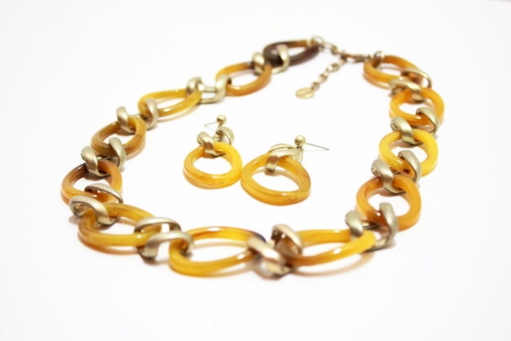 70's Jewelry Set- Early Plastic- 18" Necklace- Po… - image 1