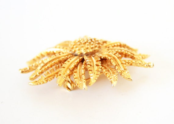 Coro Domed Brooch- 1940s Brooch-  Layer Pin- Coro… - image 3