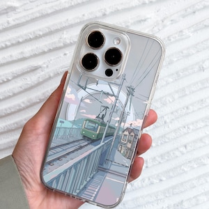 Può includere: Una tazza di ceramica bianca con manico nero e la scritta "But First, Coffee" in stile scritto a mano. La tazza è su una superficie bianca. La tazza è alta circa 10 cm.