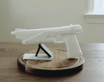 Mando 3D-Printed Westar-35 Blaster
