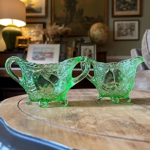 Indiana Glass Co. Pear Footed Creamer & Sugar Set