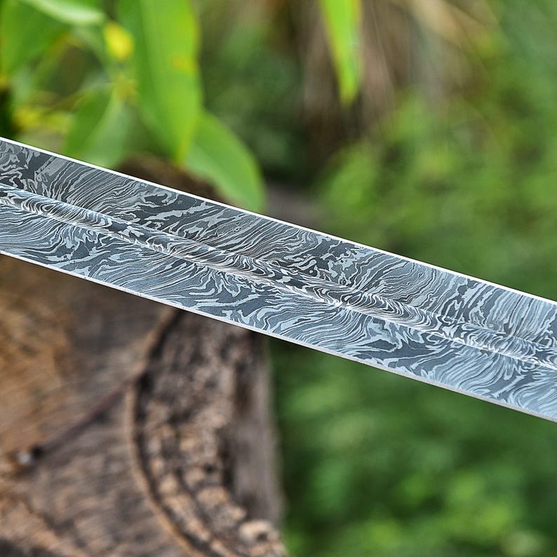 Handmade Damascus Steel Medieval Longsword: Leather Sheath, Cosplay Knight Sword image 6