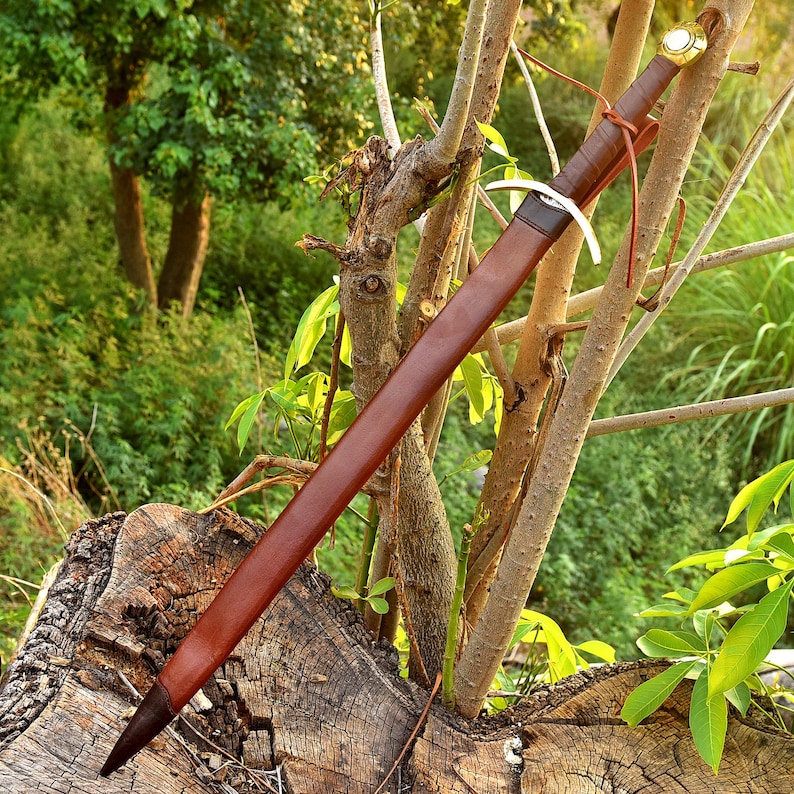 Handmade Damascus Steel Medieval Longsword: Leather Sheath, Cosplay Knight Sword image 7