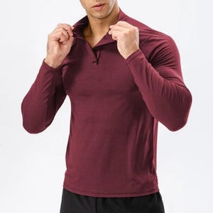 Men&#39;s Compression Quarter-Zip Athletic Shirt: Moisture-Wicking Gym Base Layer