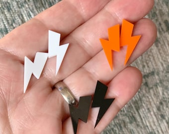 Small stud earrings: mix and match lightening bolts