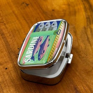 Funny Pill Case Pocket Size – Sardine Tin & Vintage Label Designs – Portable Medicine Organizer – Cute Gift Idea 3