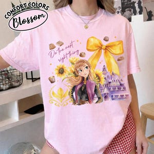 Camiseta retro de princesas Disney, camiseta Disney acuarela, camiseta de la princesa Ariel Disney, Rapunzel y Tiana Disney, camiseta de viaje Disney, princesa Bella imagen 3