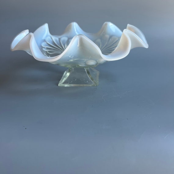 アンティーク ノースウッド オパールセント ビーズ ファン ボウル