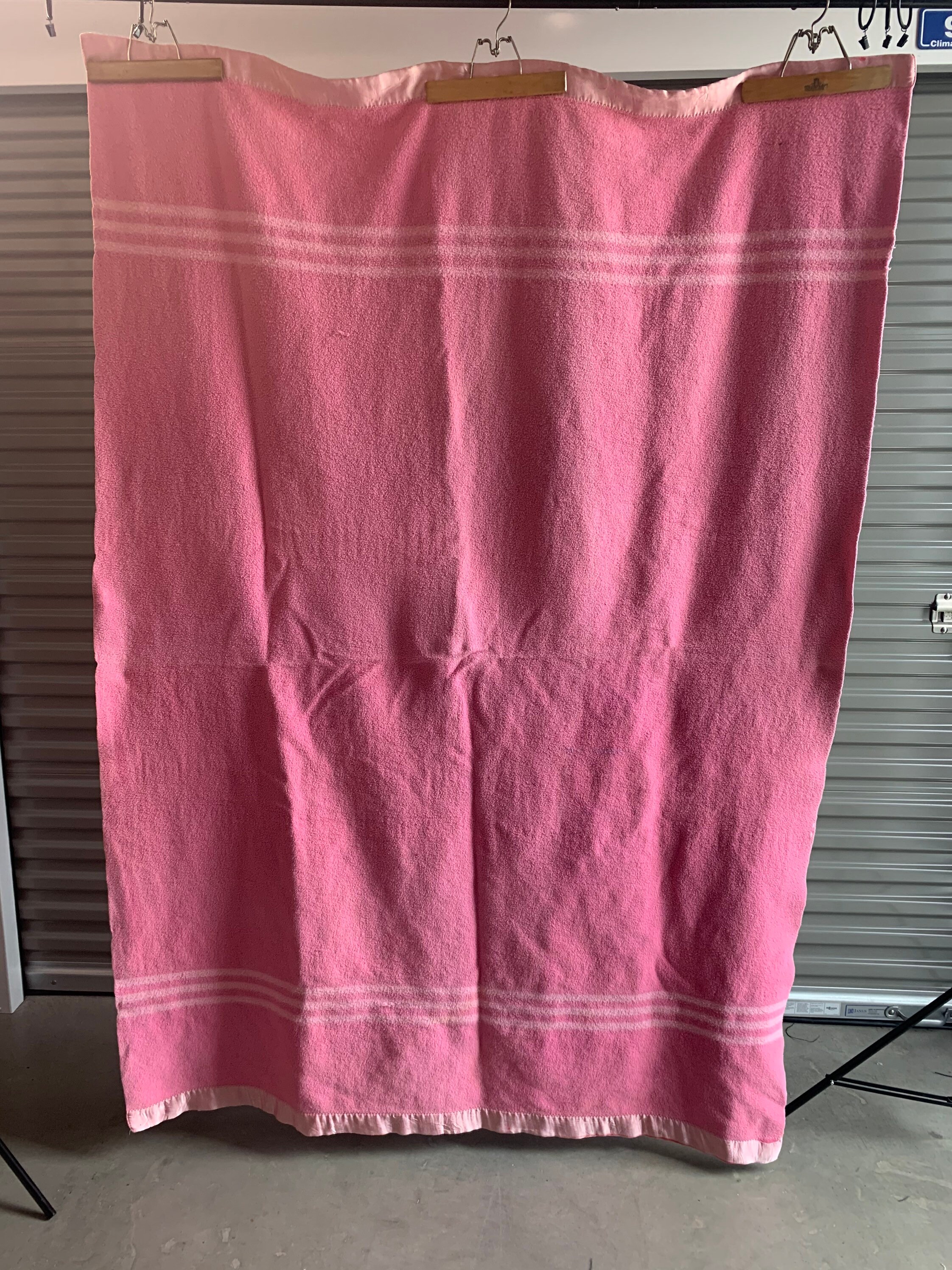 Vintage Pink Wool Blanket Single Bed 55 X 81 Etsy UK