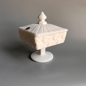 Milk Glass Candy Dish Westmoreland Old Quilt Pattern