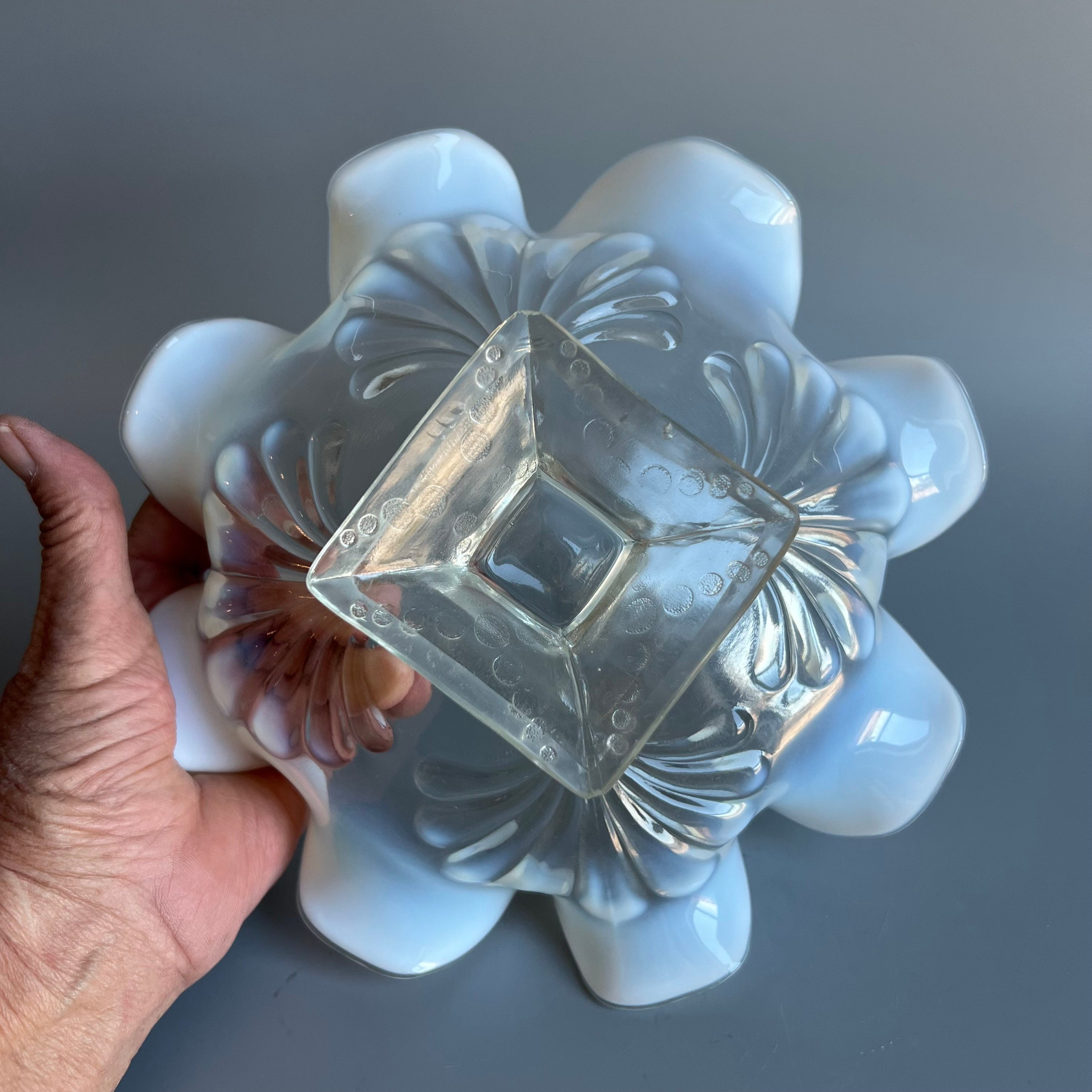 イギリスアンティーク　ノースウッド　オパールセントガラス大型コンポート イギリスアンティーク ノースウッド オパールセントガラス大型