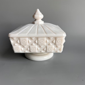 Milk Glass Candy Dish Westmoreland Old Quilt Pattern