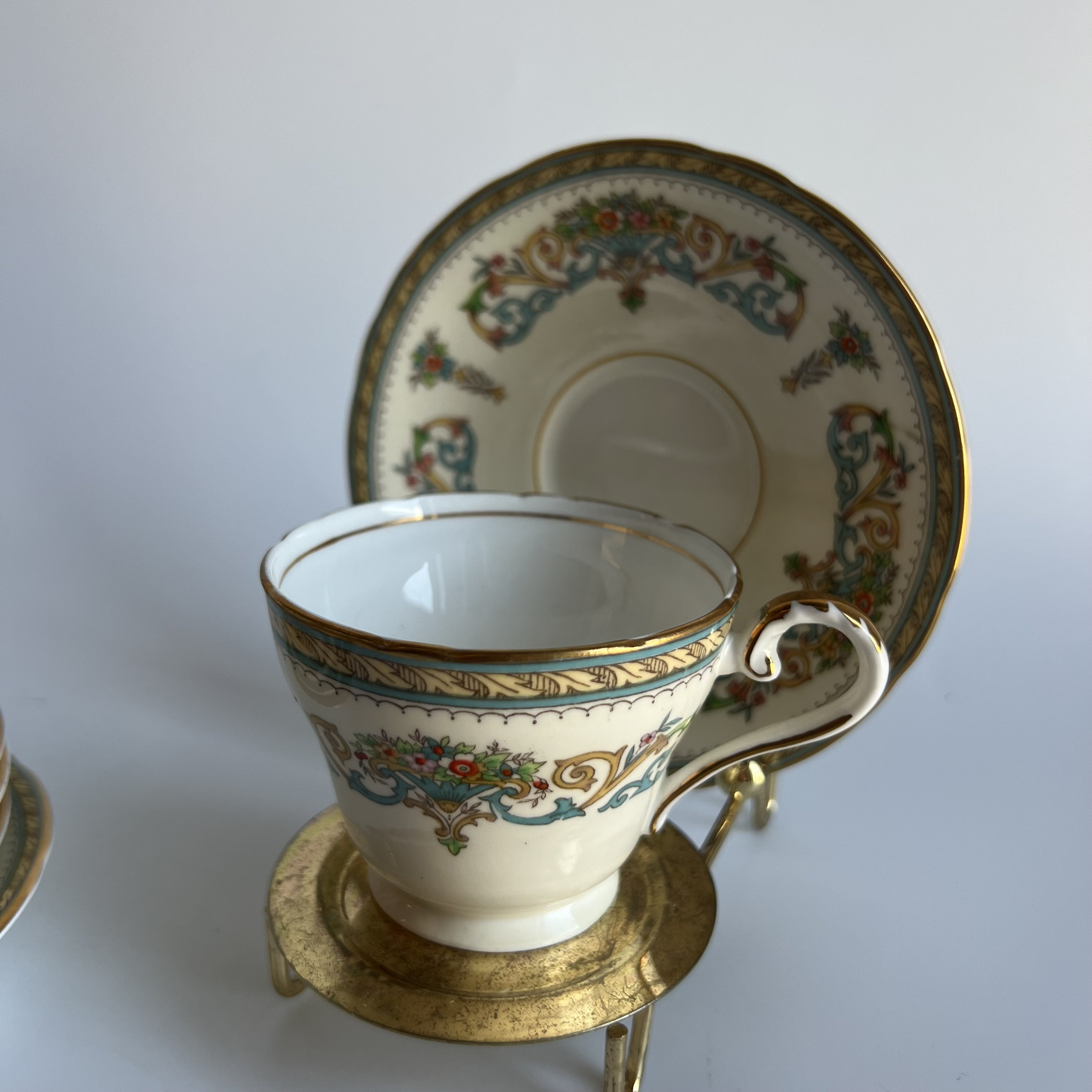 Vintage Pottery By Levine Tea Cup Mug With Tea Bag Pocket Holder Floral
