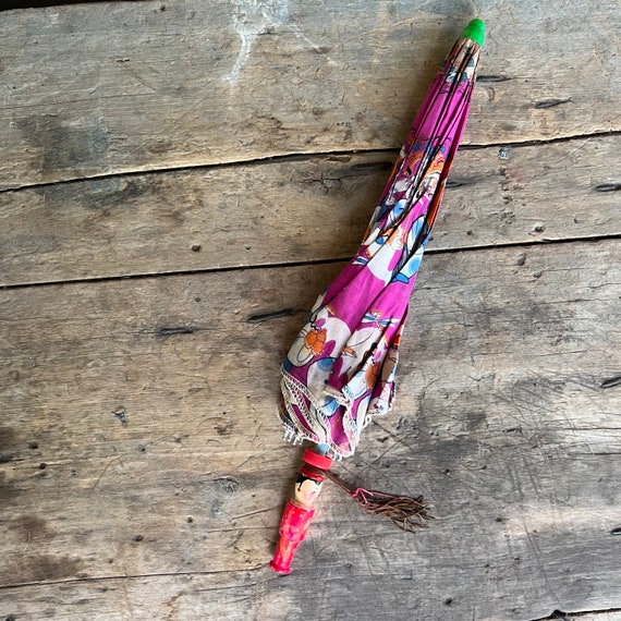 Vintage Childs Umbrella with Kokeshi Handle Kawai… - image 4