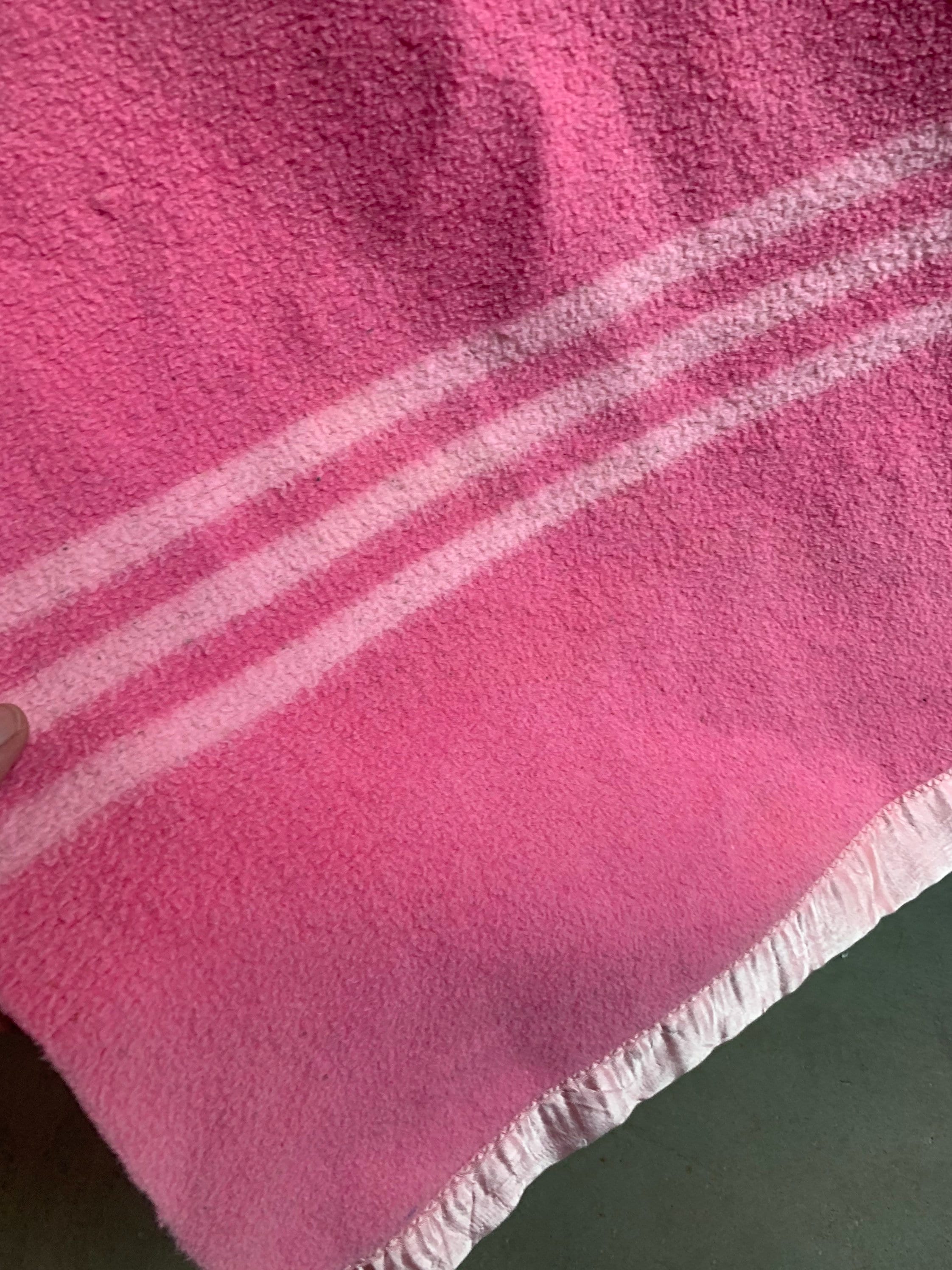 Vintage Pink Wool Blanket Single Bed 55 X 81 Etsy UK