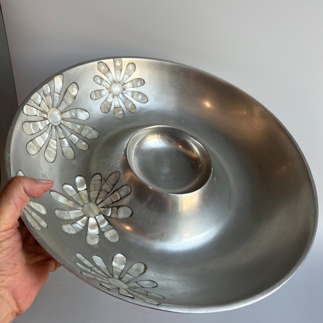 Towle Silversmiths Chip and Dip Bowl: Mother of Pearl Inlay, 13