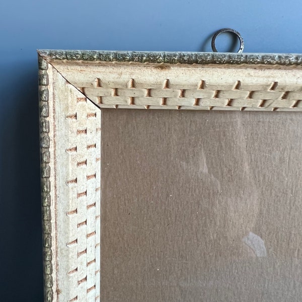 1930s Picture Frame Beige and Gold Wood 4.5 x 6