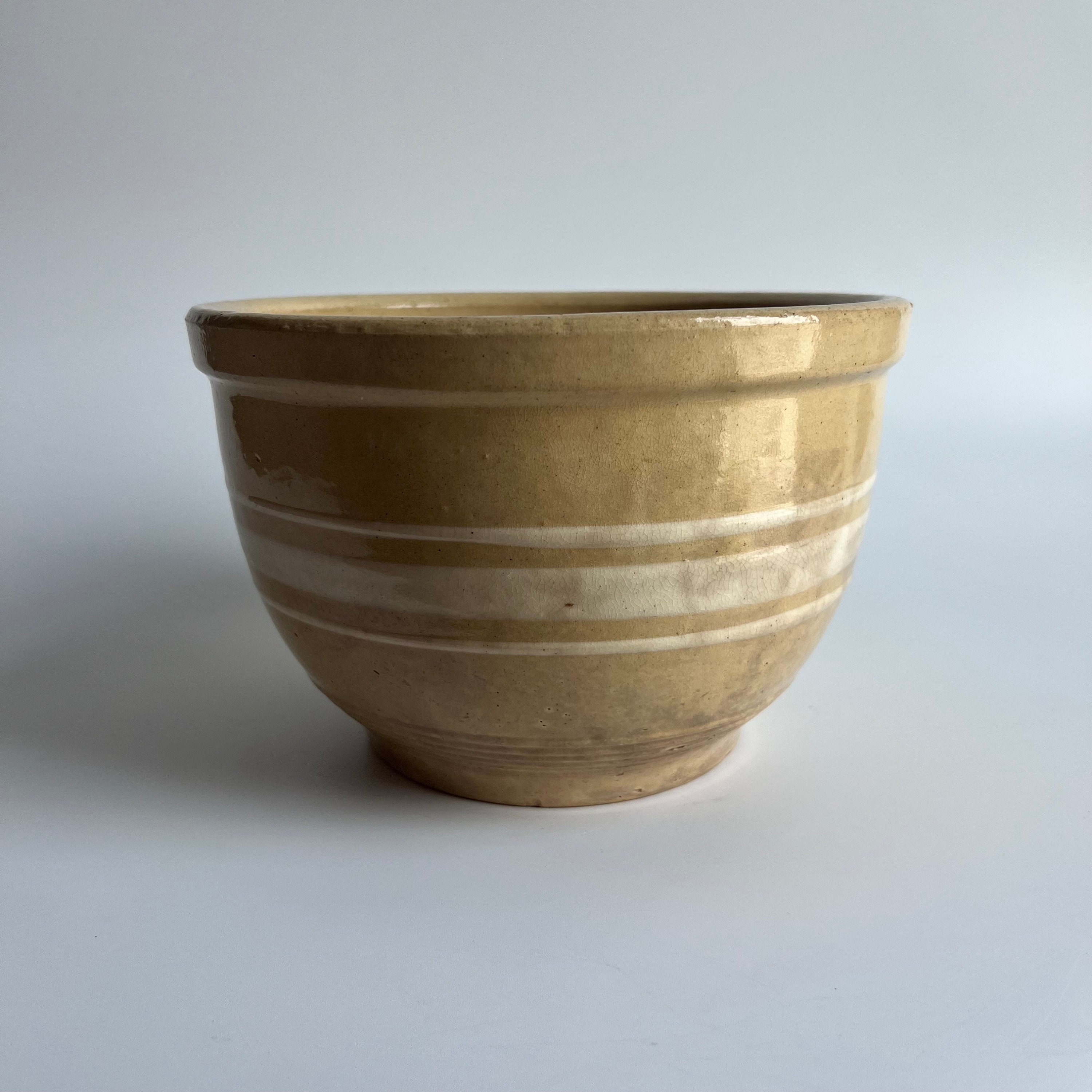 Watt 14 Extra Large Mixing Bowl Beige With Brown Stripes. It Measures 14w X  7h 