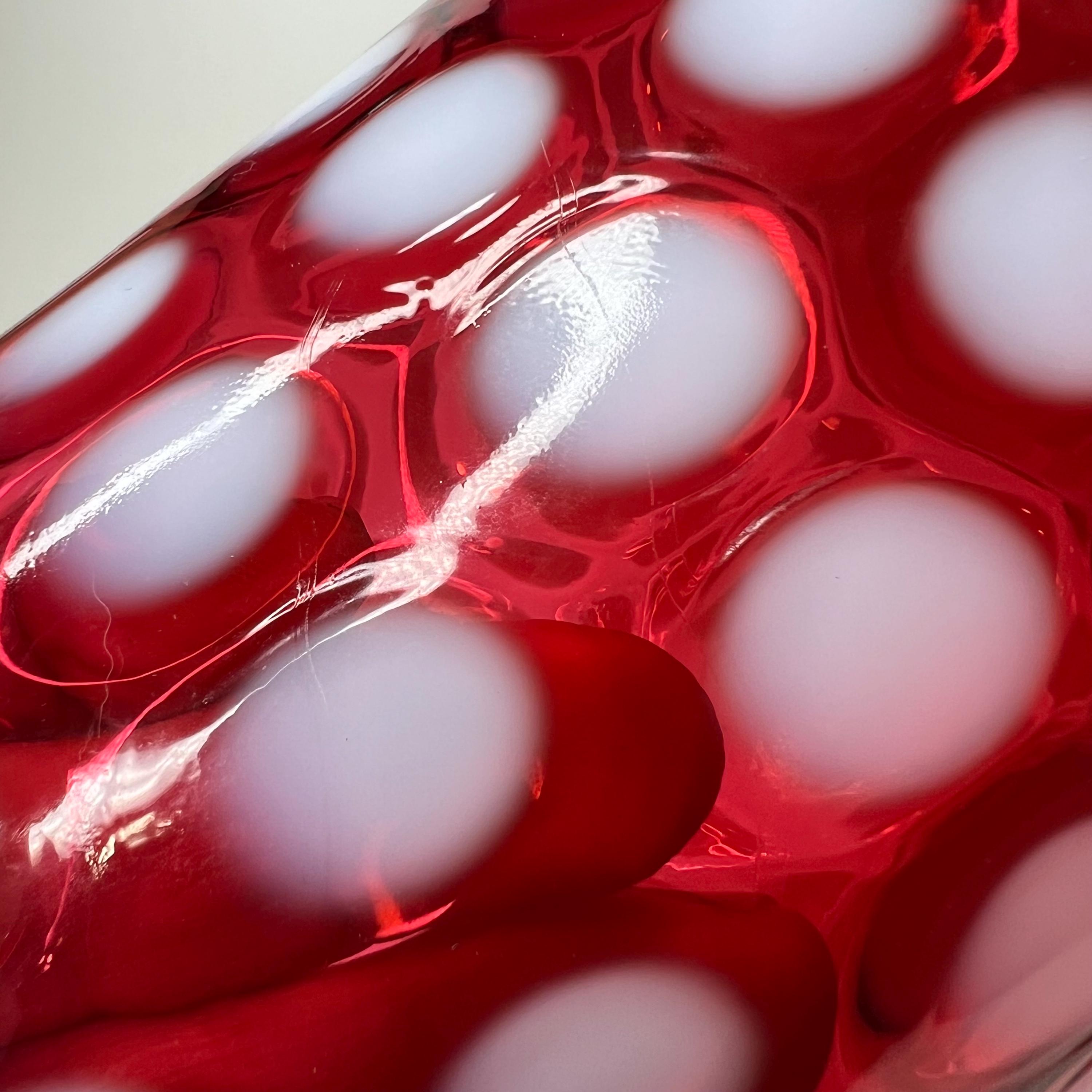 フェントン クランベリー コインドット花瓶：ピンク＆ホワイトの