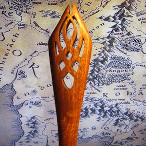 Hair Stick - Wizard&#39;s Staff Hair Toy in Mahogany wood