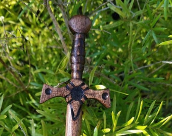 Hair Stick - Espada de Fantasía 9 en Madera de Nogal