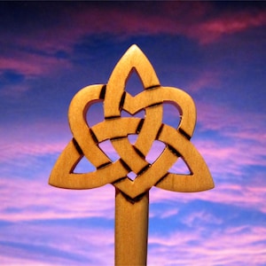 Hair Stick - Celtic Trinity Heart  Hair Toy in Maple Wood