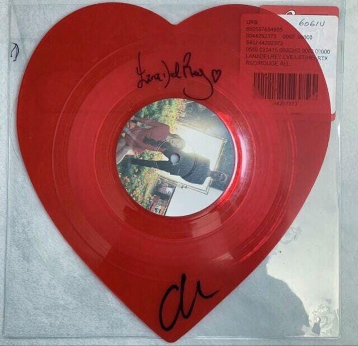 Lana Del Rey Heart Shaped Vinyl – Love / Lust for Life – Rare 2017 Red Record – Urban Outfitters Exclusive – Collector Gift Read description