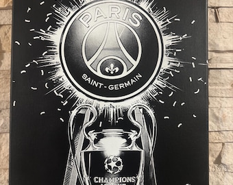 Tableau célébration club parisien - Trophée coupe européenne - Art football noir et blanc 30x40 cm