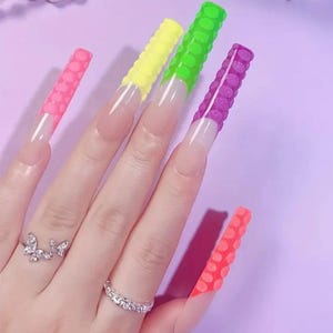press on  nails