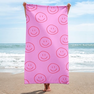 Stylisches Handtuch Smiley | Weiches Badetuch mit Muster | Strandtuch kariert gestreift lässig modern | Geschenkidee Wellness Urlaub