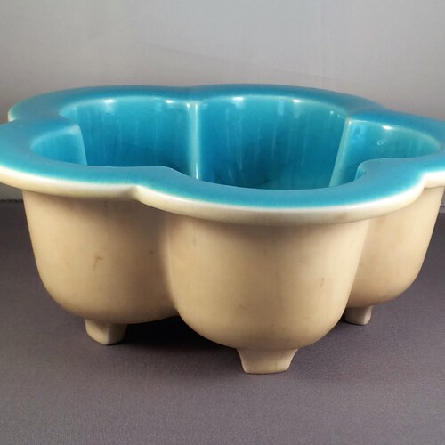 Rookwood Five Sided Flower Vase shops with Five Rectangular Feet in a Vivid Gloss Blue Top and Interior Glaze