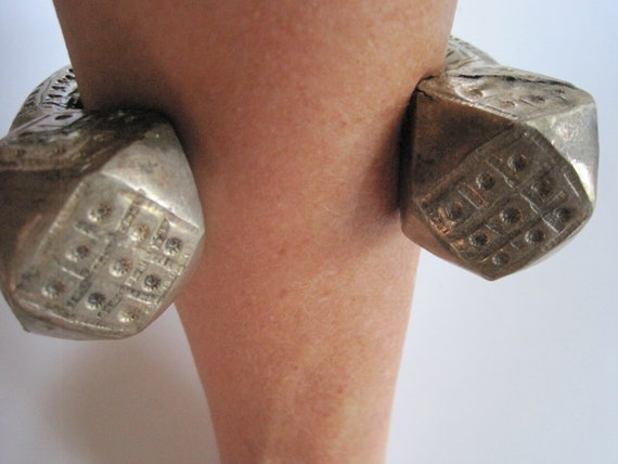 Vintage Silver Nubian Anklet Bracelet with Geomet… - image 9
