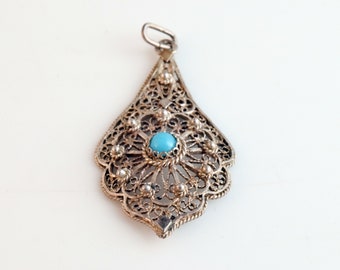 Vintage Delicate Silver Filigree Pendant