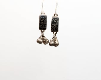 Vintage Silver and Enamel Small dangle Earrings