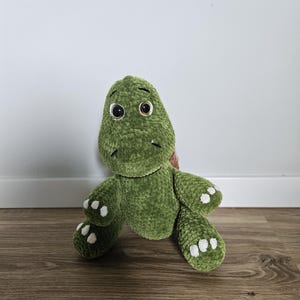 crocheted cuddly toy turtle