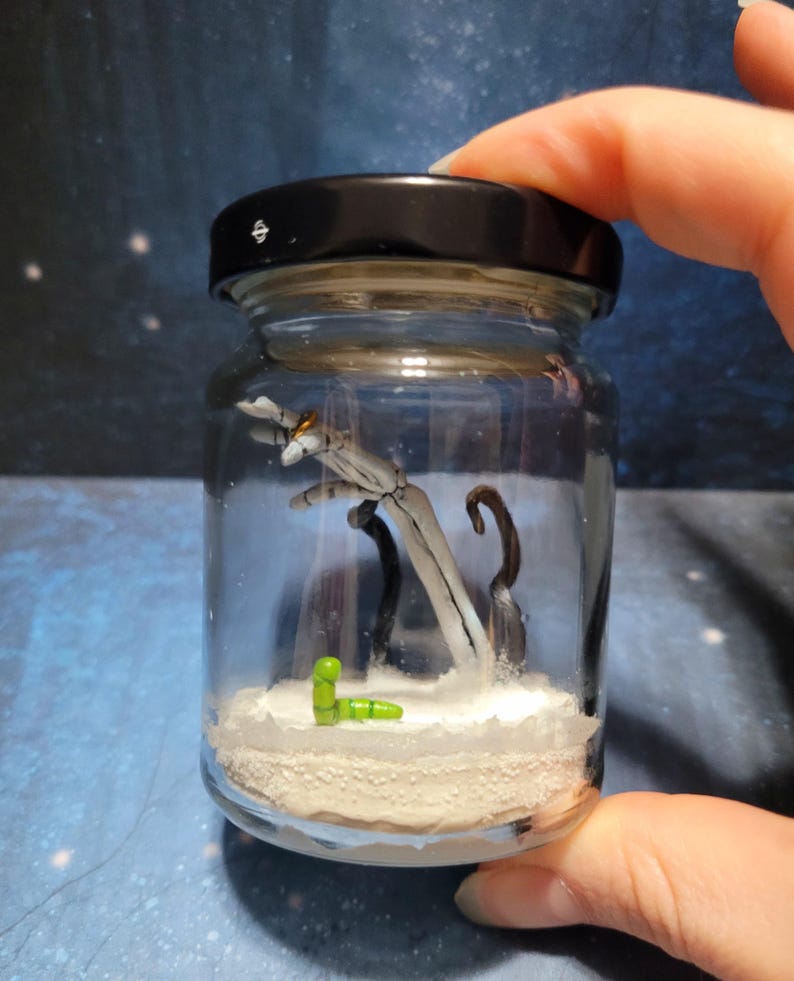 Corpse Bride Skeleton Hand Sculpture - Etsy