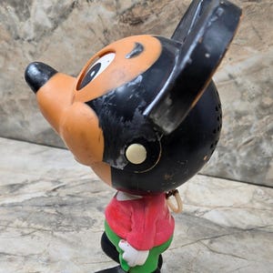 Figura vintage de Mickey Mouse • Juguete coleccionable de mediados de siglo • Decoración de exhibición imagen 3
