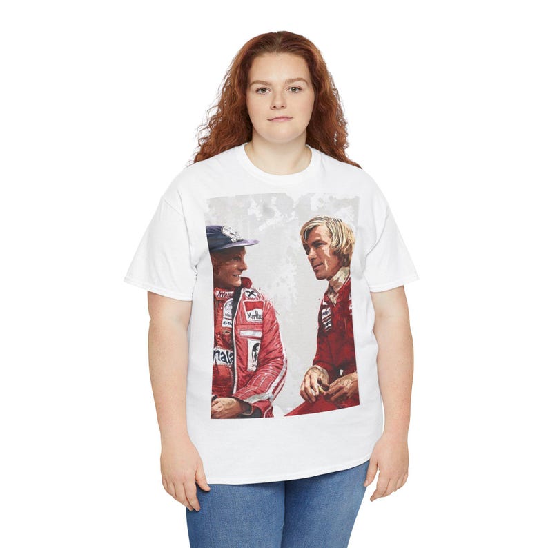 Nikki Lauda James Hunt F1 Vintage Racing T-Shirt, Retro Motorsport T-Shirt, Unisex aus schwerer Baumwolle T-Shirt, Renntag Shirt, Bekleidung für Auto-Enthusiasten Bild 6