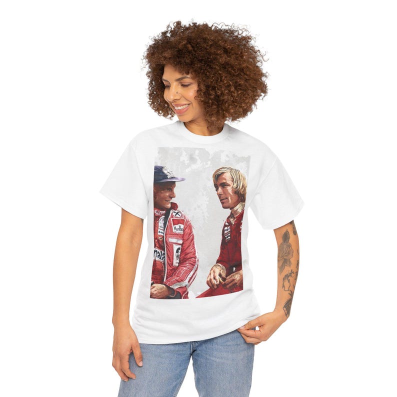 Nikki Lauda James Hunt F1 Vintage Racing T-Shirt, Retro Motorsport T-Shirt, Unisex aus schwerer Baumwolle T-Shirt, Renntag Shirt, Bekleidung für Auto-Enthusiasten Bild 10