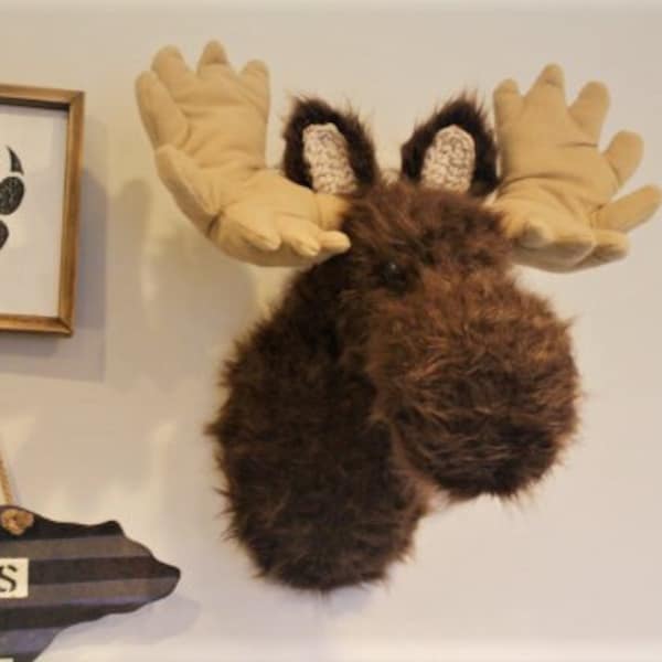 Moose Head - Faux support mural de taxidermie - Décor de pépinière en peluche Woodland - par JoJo’s Bootique